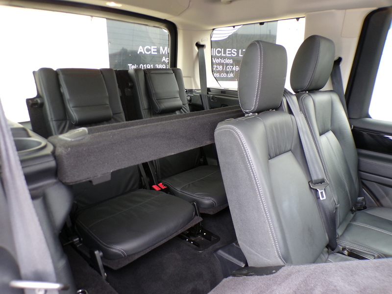 Land Rover Discovery 4 SD V6 HSE - U2028