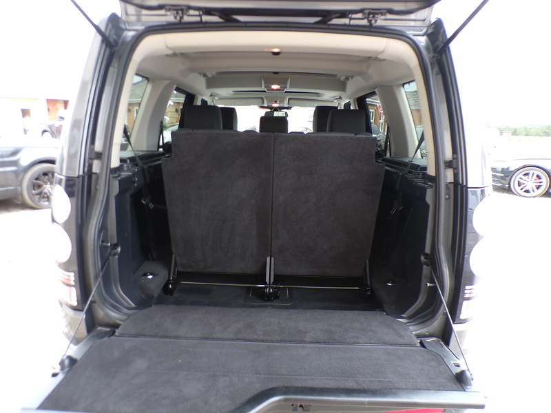 Land Rover Discovery 4 SD V6 HSE - U2028
