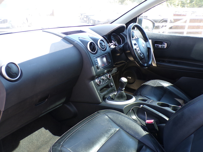 Nissan Qashqai dCi Tekna - U2029