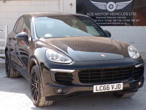 Porsche Cayenne 1.5 dCi Tekna SUV 5dr Diesel Manual 2WD Euro 5 (110 ps)