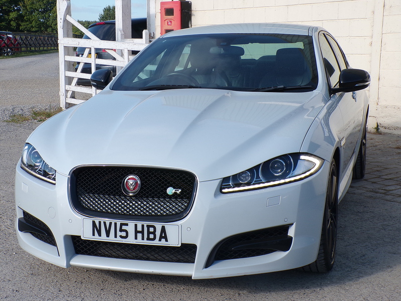 Jaguar XF d R-Sport Black - U2032