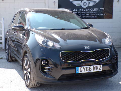 Kia Sportage 1.5 dCi Tekna SUV 5dr Diesel Manual 2WD Euro 5 (110 ps)