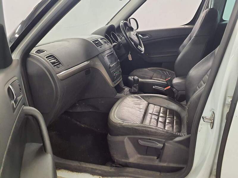 Skoda Yeti TDI Elegance - U2042