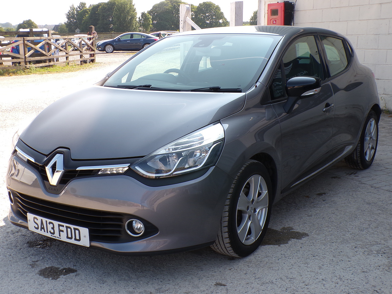 2013 Renault Clio thumbnail 4