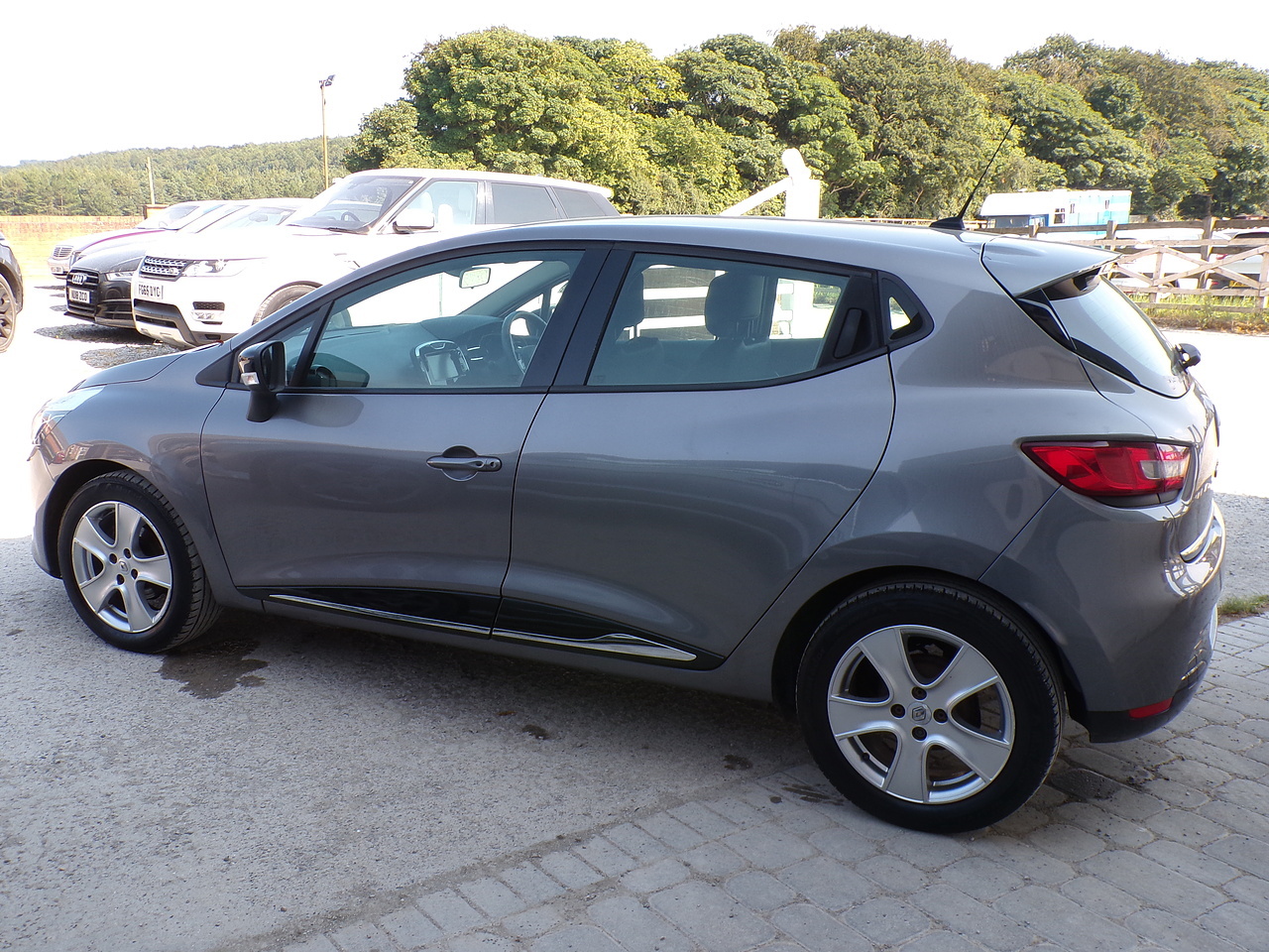 2013 Renault Clio thumbnail 5