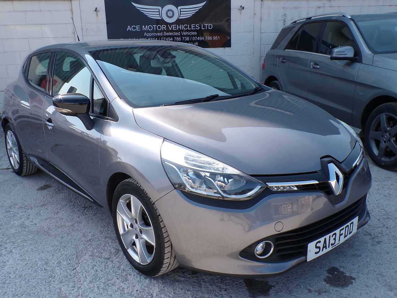 2013 Renault Clio thumbnail 11