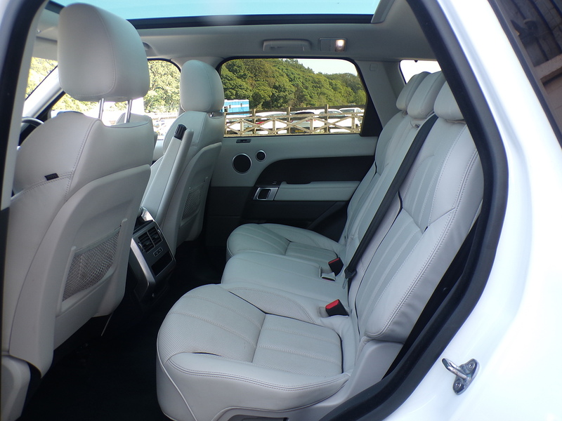 Land Rover Range Rover Sport SD V6 HSE - U2046