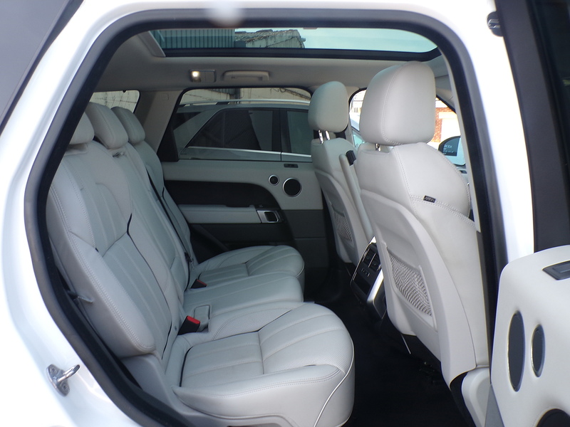 Land Rover Range Rover Sport SD V6 HSE - U2046
