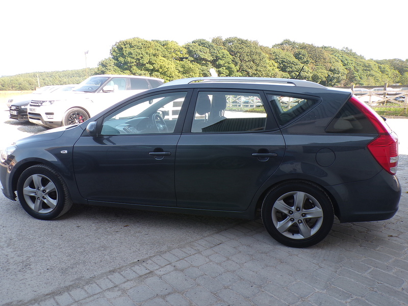 Kia Ceed CRDi 2 - U2047