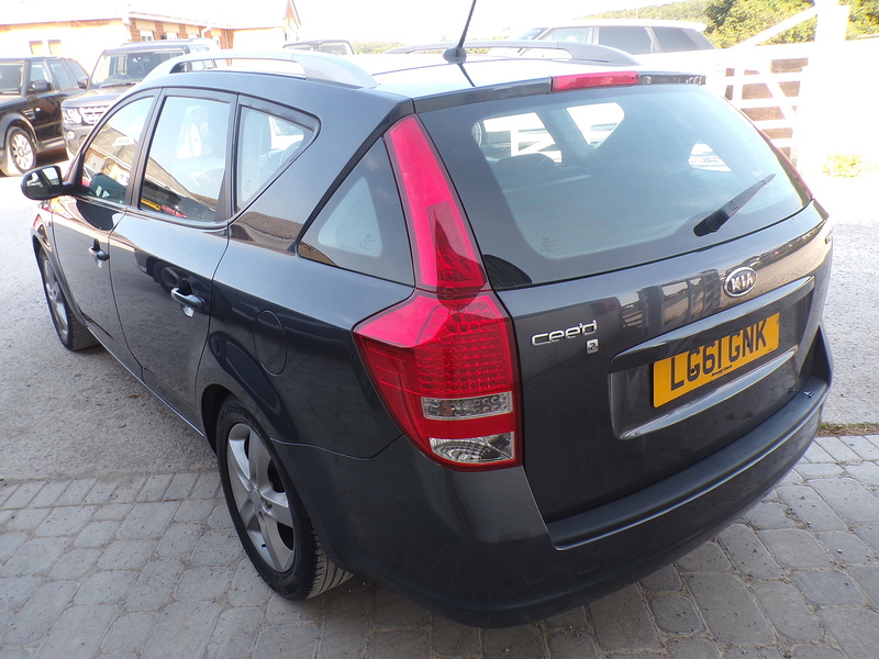 Kia Ceed CRDi 2 - U2047