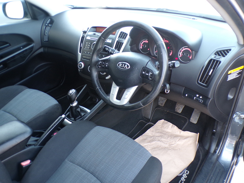 Kia Ceed CRDi 2 - U2047