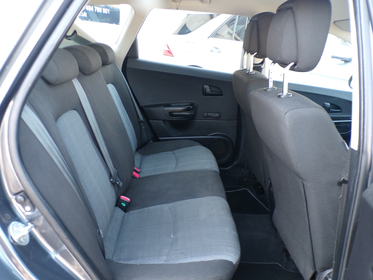 2011 KIA Ceed thumbnail 17