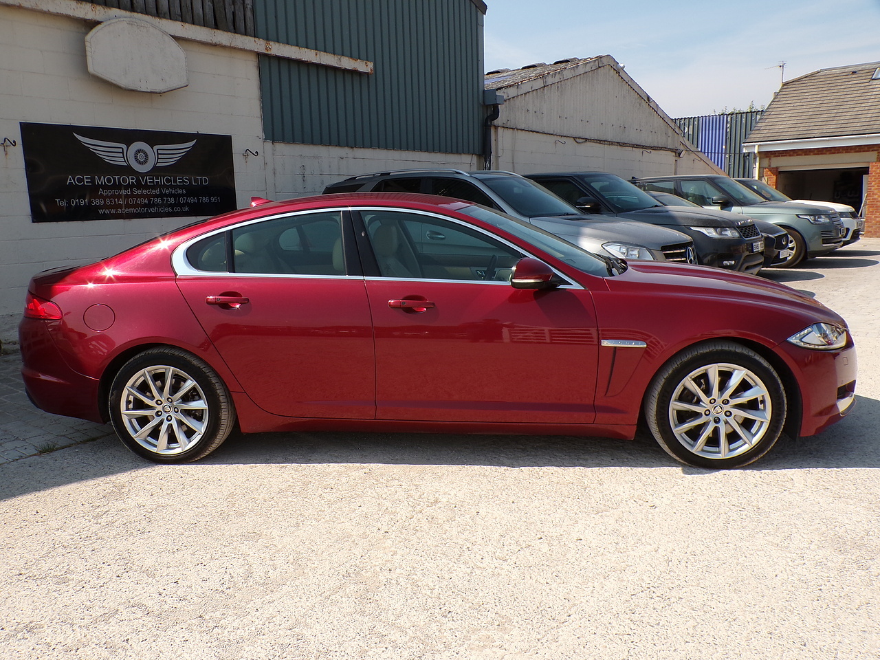 2013 Jaguar XF thumbnail 10