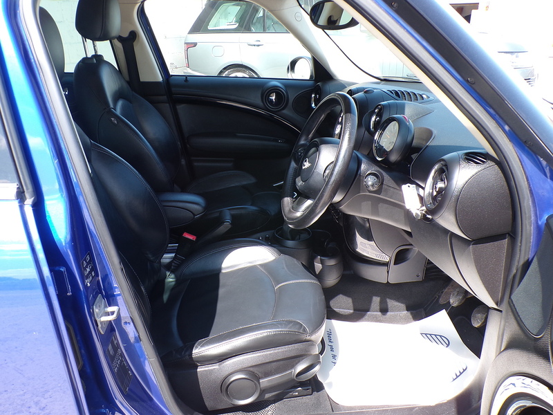 MINI Countryman Cooper - U2051