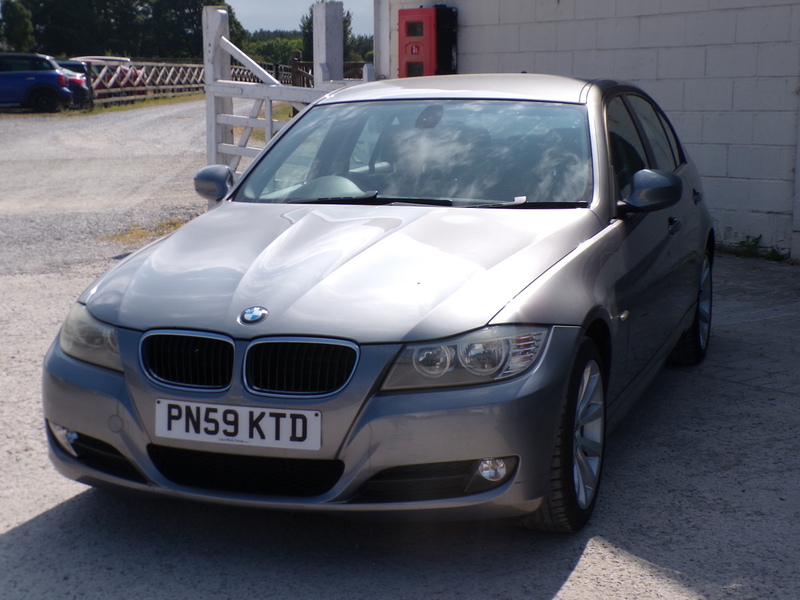 BMW 3 Series 318i SE - U2053