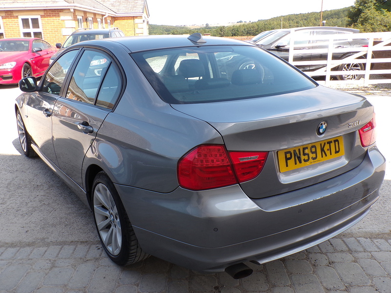 BMW 3 Series 318i SE - U2053