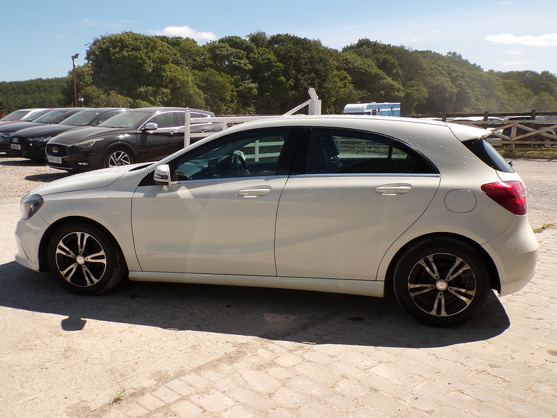 Mercedes-Benz A Class A180d SE - U2059