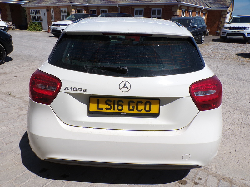Mercedes-Benz A Class A180d SE - U2059