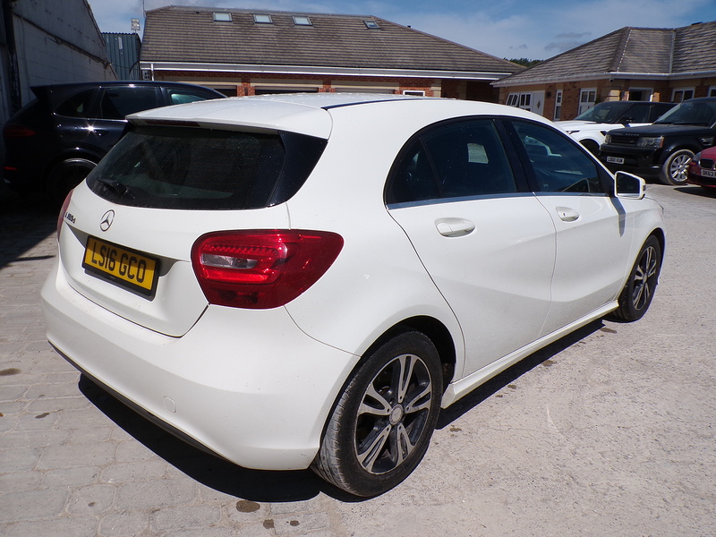 Mercedes-Benz A Class A180d SE - U2059