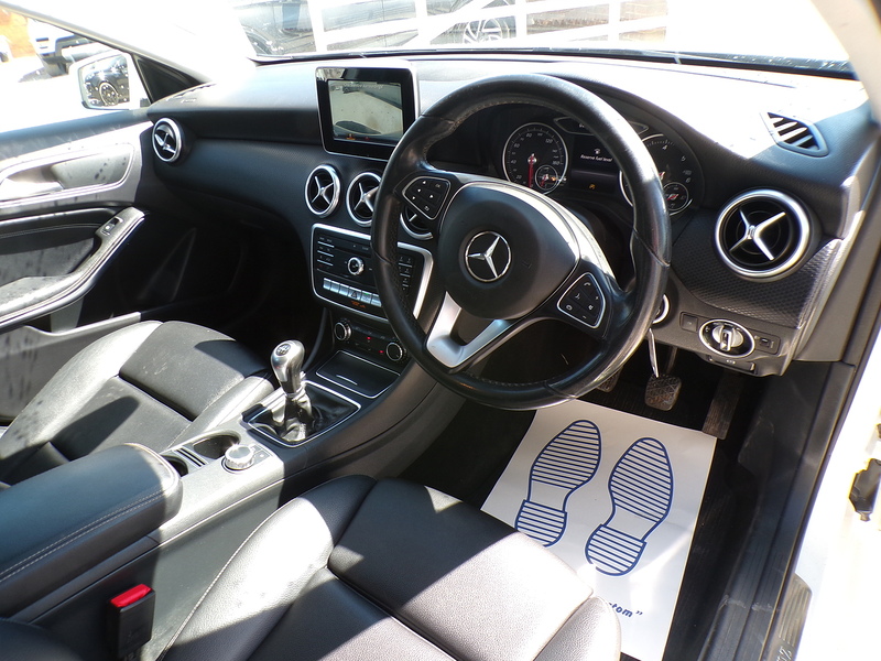 Mercedes-Benz A Class A180d SE - U2059
