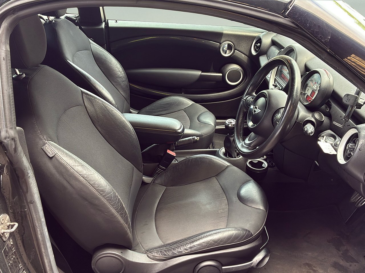 2012 Mini Coupe thumbnail 5
