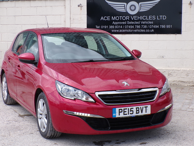 Peugeot 308 HDi Active - U2061