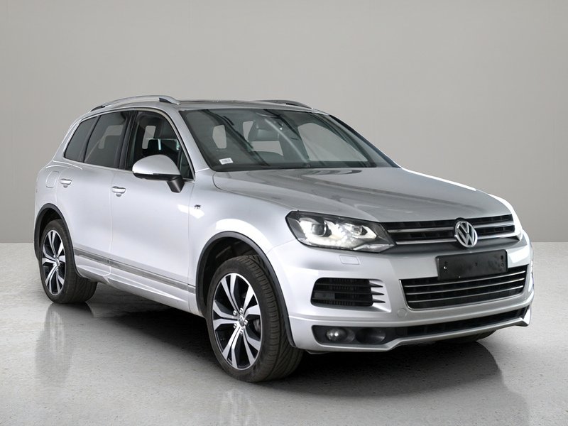 2013 VOLKSWAGEN TOUAREG TDI V6 BLUEMOTION TECH R LINE 2013 96,000 MLS 3.0 AUTOMATIC DIESEL... photo