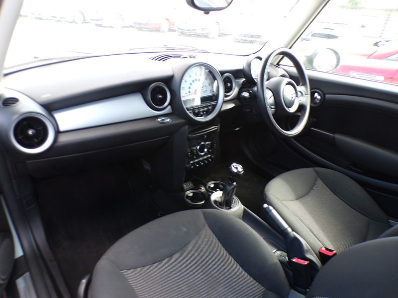 MINI Clubman One - U2063