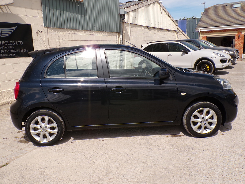 Nissan Micra Acenta - U2064