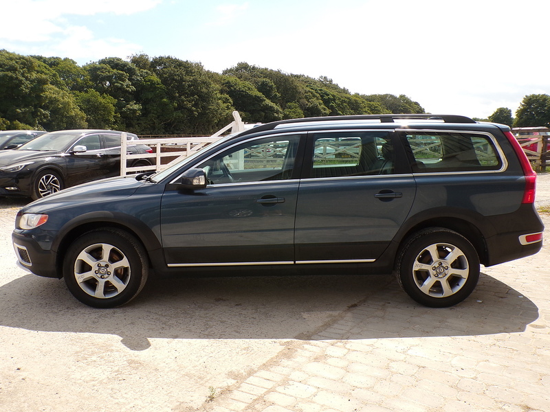 Volvo XC70 D5 SE Lux - U2065
