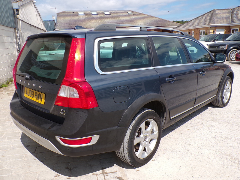 Volvo XC70 D5 SE Lux - U2065