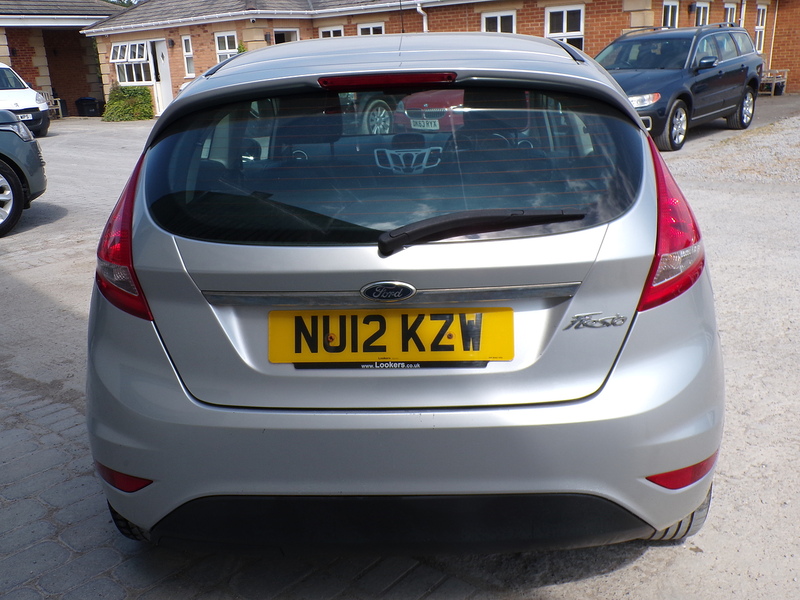 Ford Fiesta Zetec - U2066