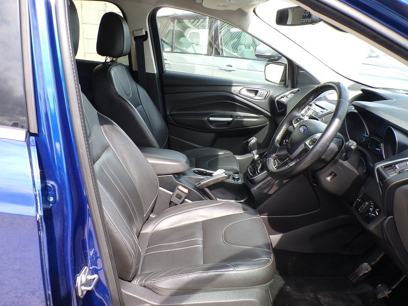 Ford Kuga TDCi Titanium X - U2069