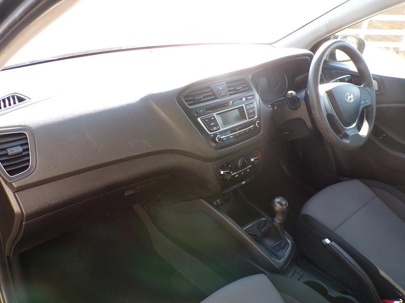 Hyundai i20 S Air - U2070