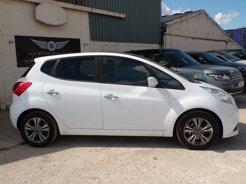 Kia Venga 4 - U2071