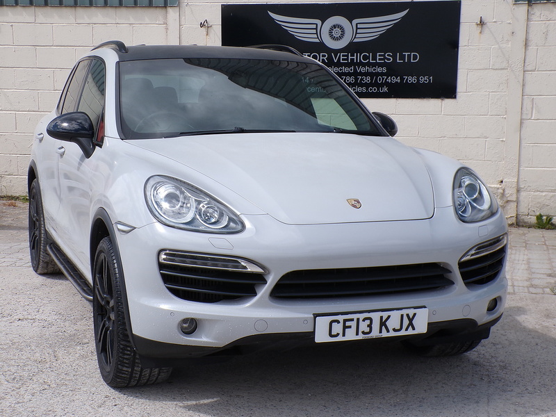 Porsche Cayenne TD V6 - U2072
