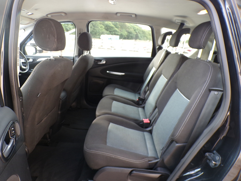 Ford S-Max TDCi Zetec - U2073