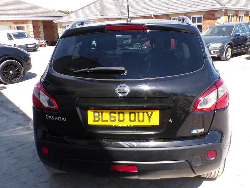 Nissan Qashqai dCi Tekna - U2076