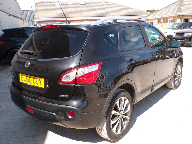 Nissan Qashqai dCi Tekna - U2076