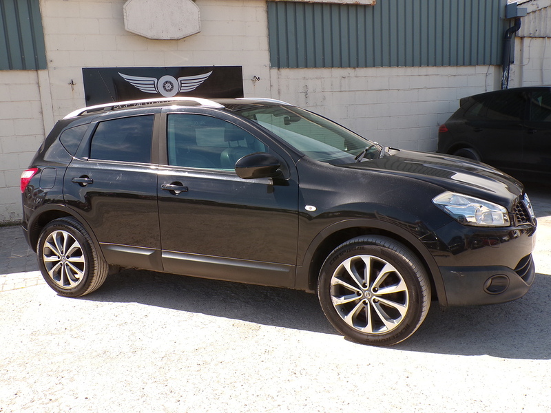 Nissan Qashqai dCi Tekna - U2076