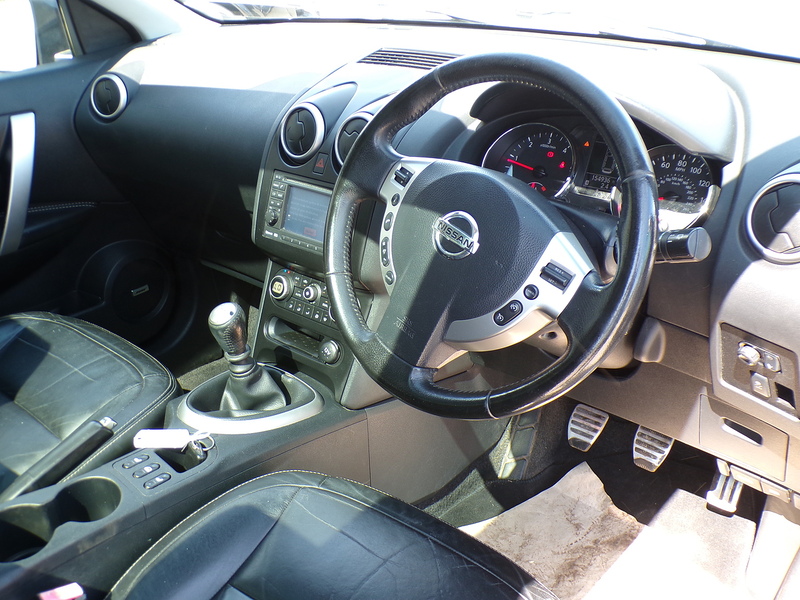 Nissan Qashqai dCi Tekna - U2076