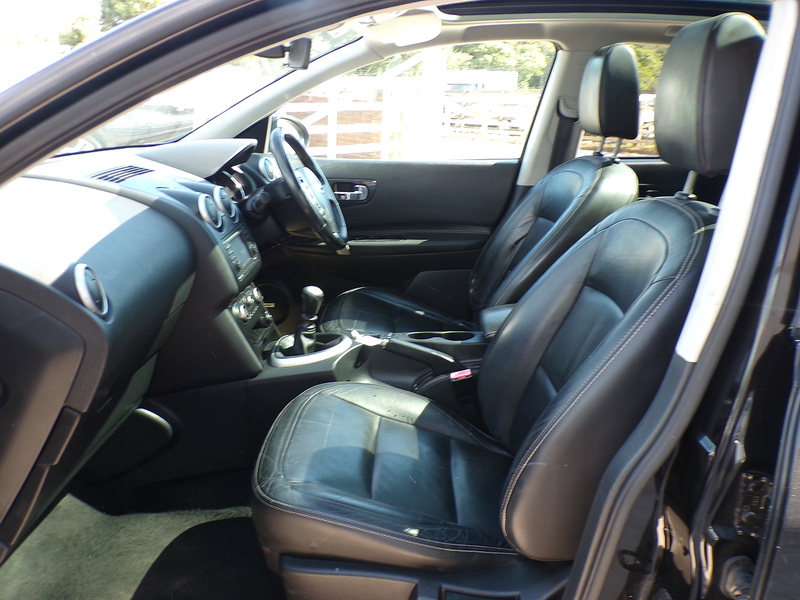 Nissan Qashqai dCi Tekna - U2076