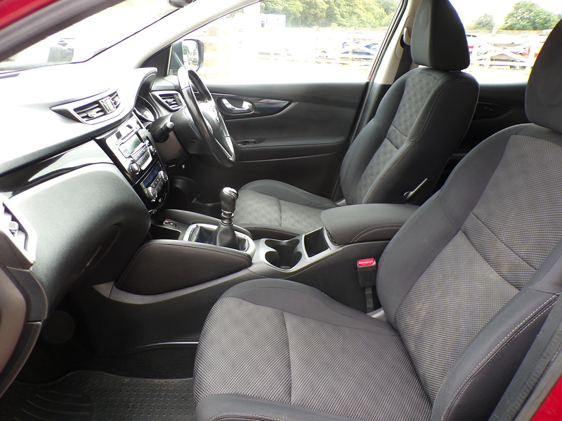 Nissan Qashqai dCi Acenta - U2078