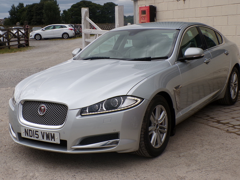 Jaguar XF d Portfolio - U2079