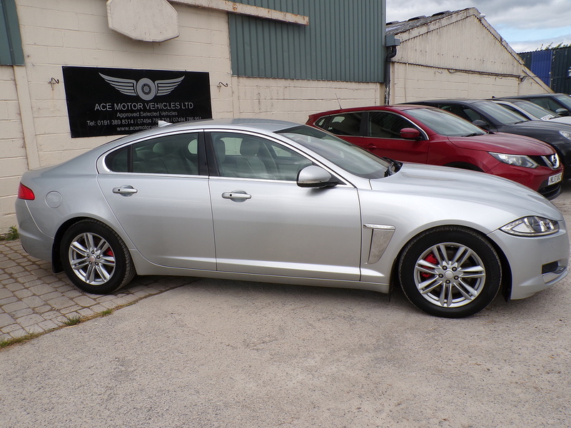 Jaguar XF d Portfolio - U2079