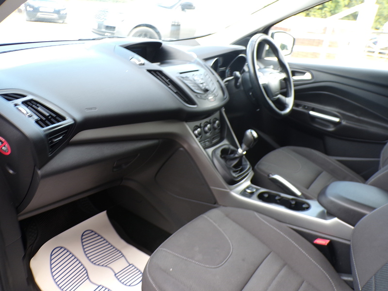 Ford Kuga TDCi Zetec - U2081