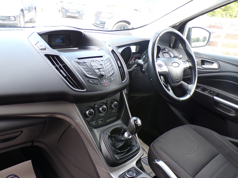 Ford Kuga TDCi Zetec - U2081
