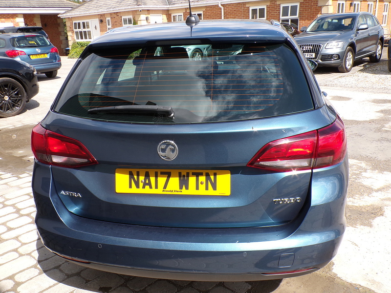Vauxhall Astra i Turbo SRi - U2087
