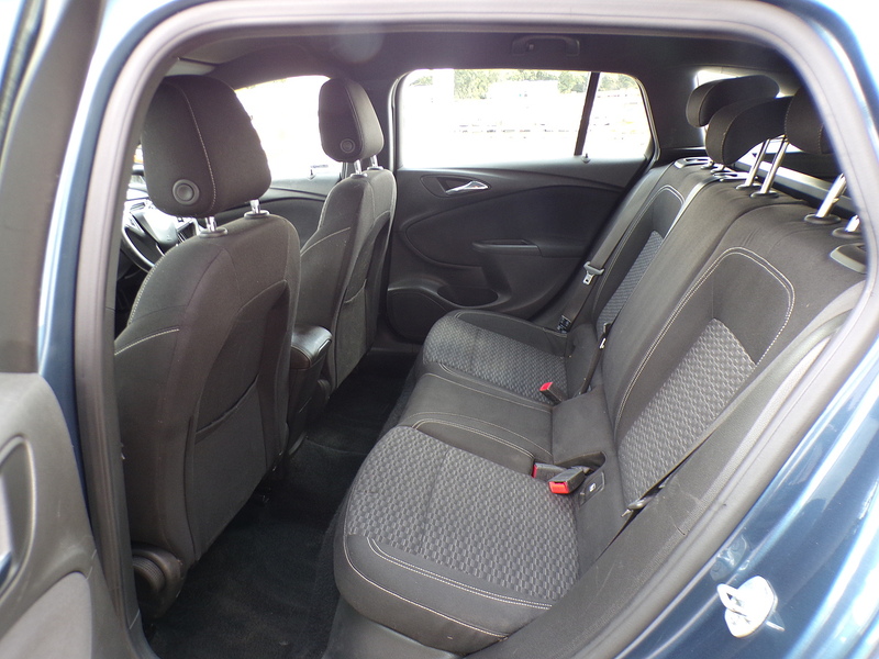 Vauxhall Astra i Turbo SRi - U2087