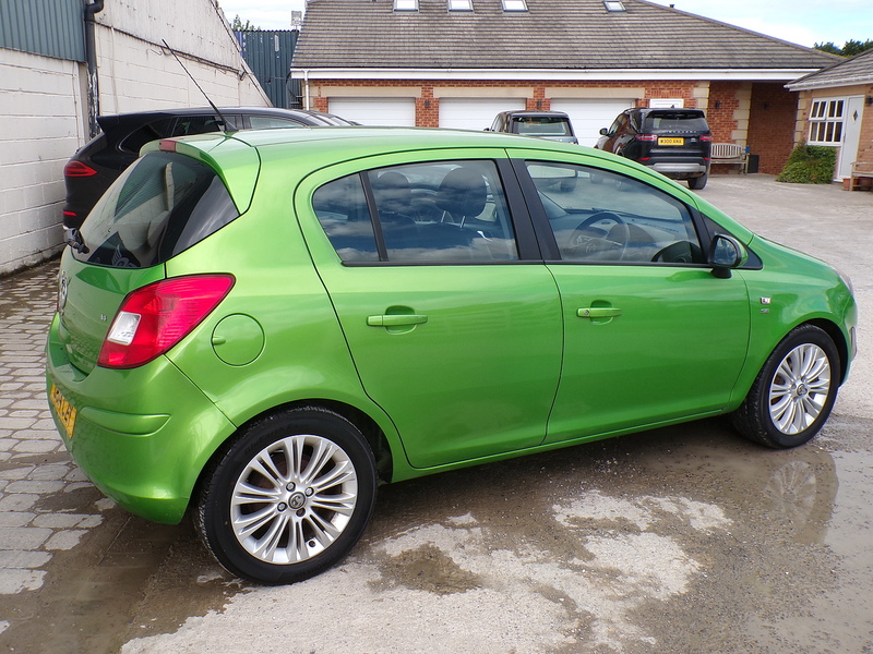 Vauxhall Corsa SE - U2088